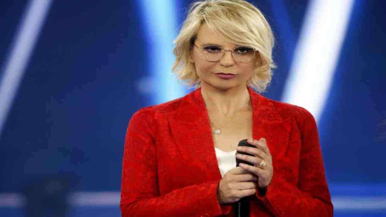 maria-de-filippi-conduttrice-political24