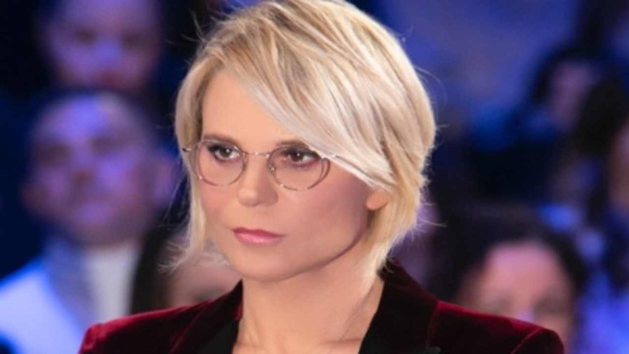 maria de filippi trasformazione-political24