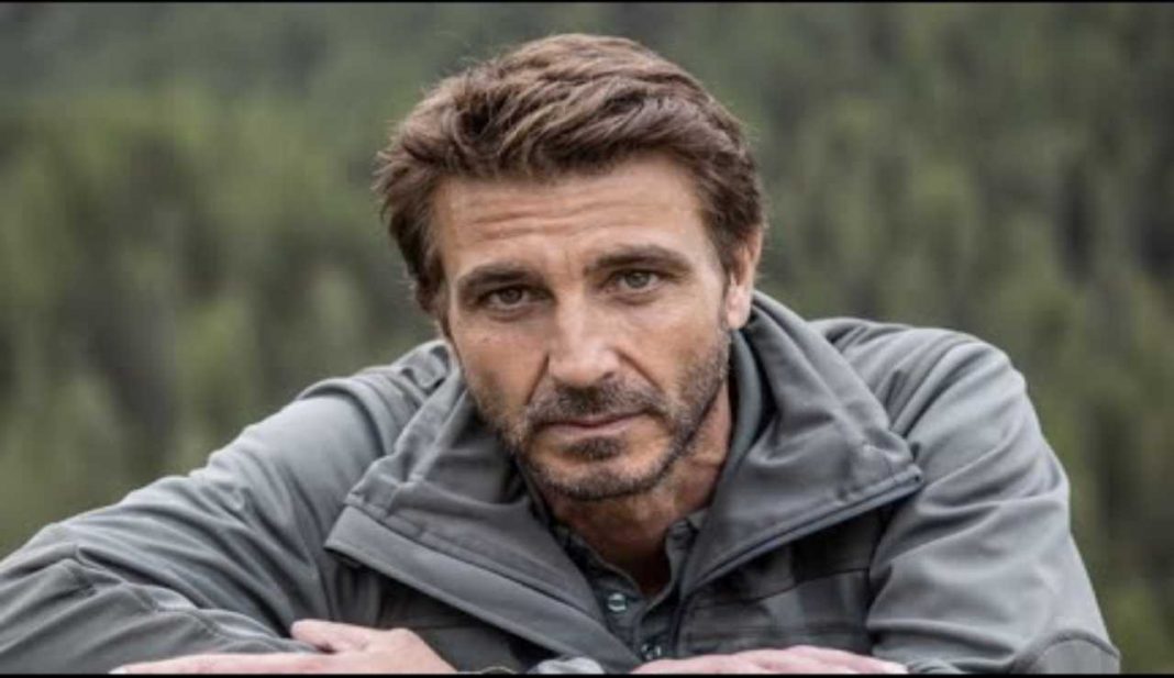 Un Attore Che Fa Le Veci Di Un Altro Attore