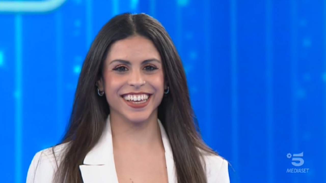 serena-marchese-amici-political24