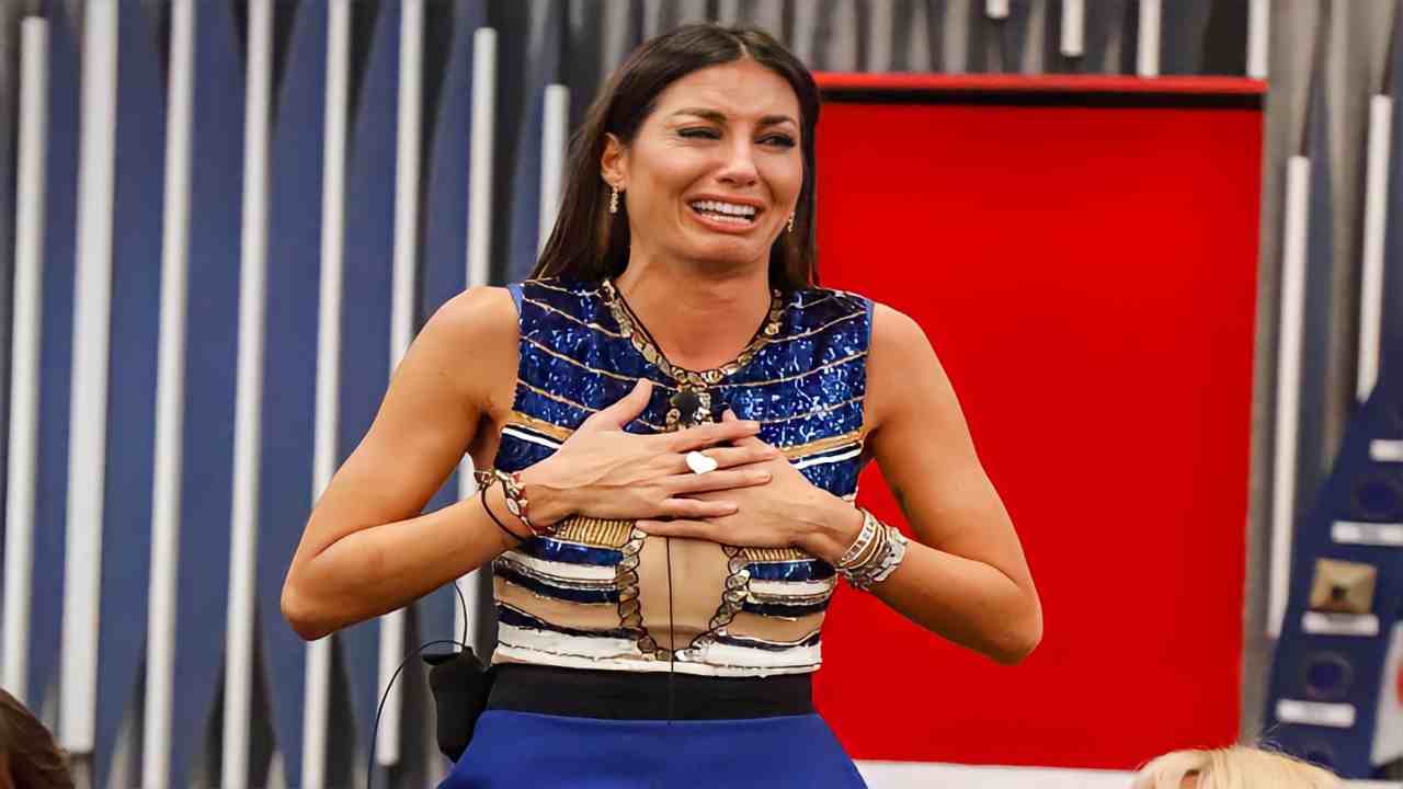 Elisabetta Gregoraci malattia Political24