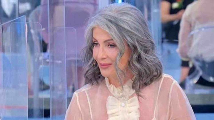 Isabella Di Uomini E Donne Era Un Uomo Prima