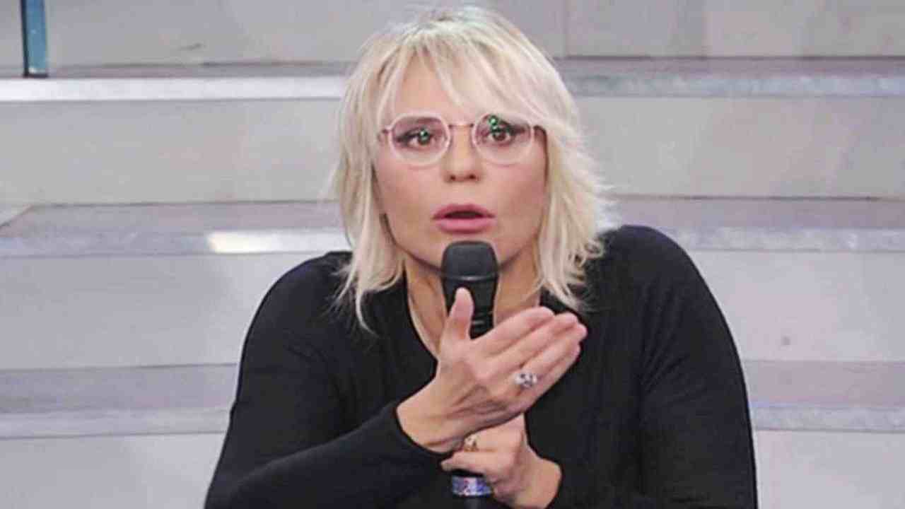 Maria De Filippi uomini e donne Political24