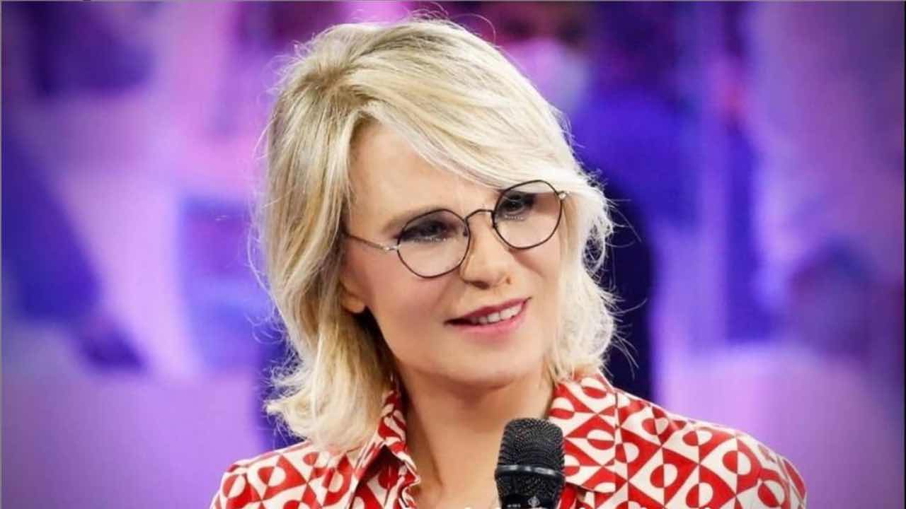 Maria De Filippi foto giovane -Political24-3