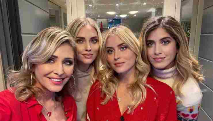 Chiara Ferragni mamma Political24