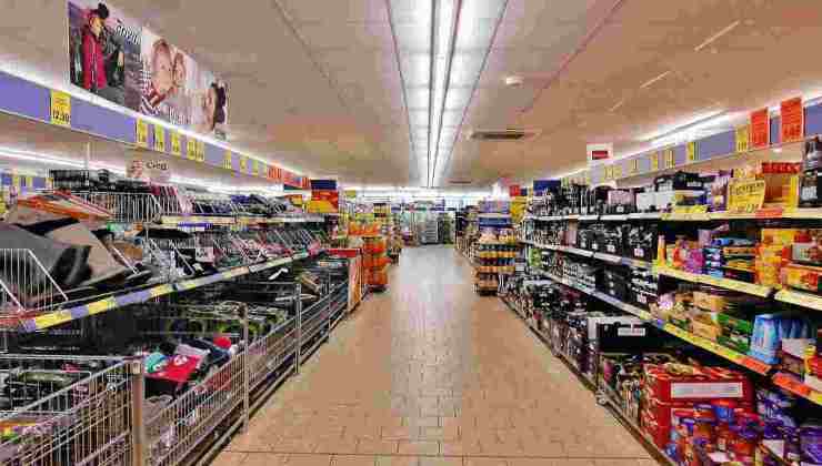 Avete notato che nei supermercati non ci sono orologi e finestre? - Political24