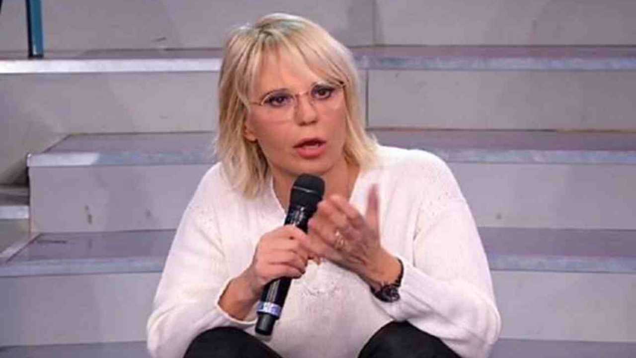 Maria De Filippi, Uomini e Donne-Political24