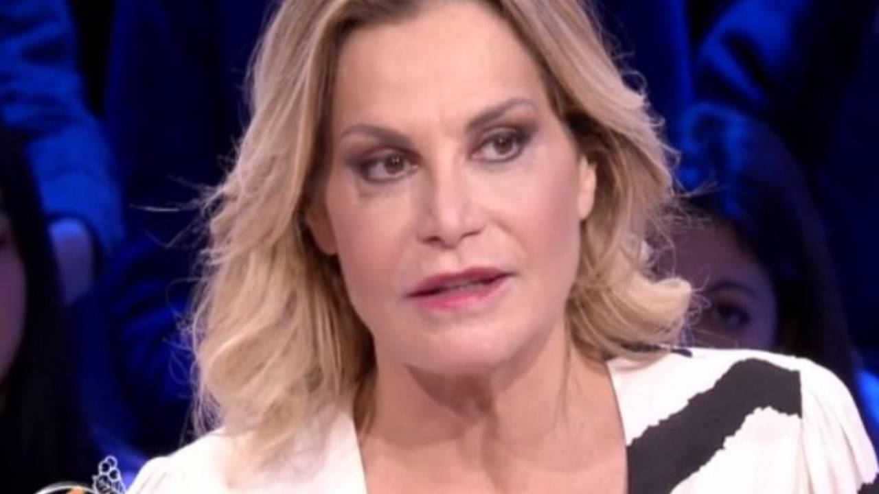 Simona Ventura bannata su Instagram-Political24