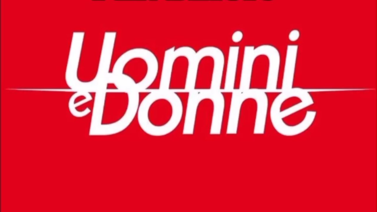 Uomini-e-Donne ex tronista Political24