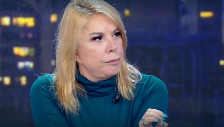 Amici, una professoressa minacciata di morte - Political24