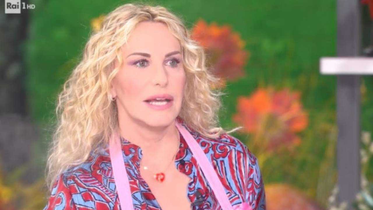 E' sempre mezzogiorno, Antonella Clerici gelata dallo chef-Political24