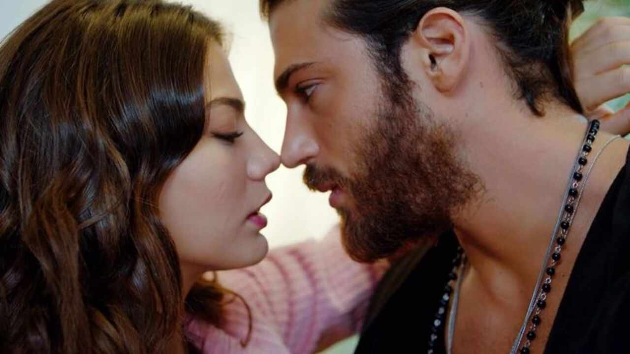 can yaman relazione con demet- political24