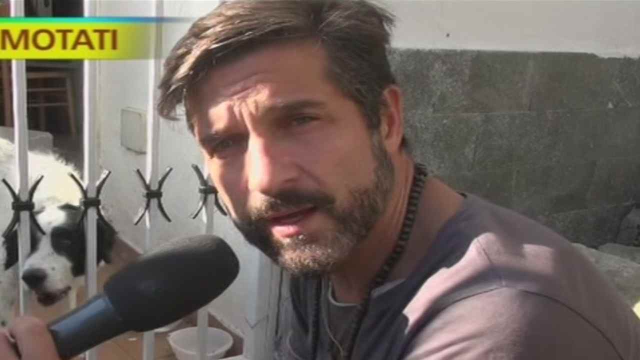 edoardo stoppa striscia la notizia- political24