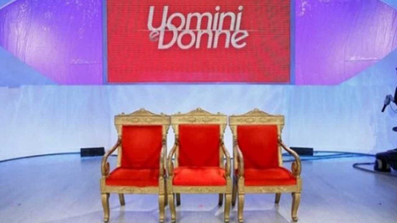 Uomini e Donne Elga Profili Political24