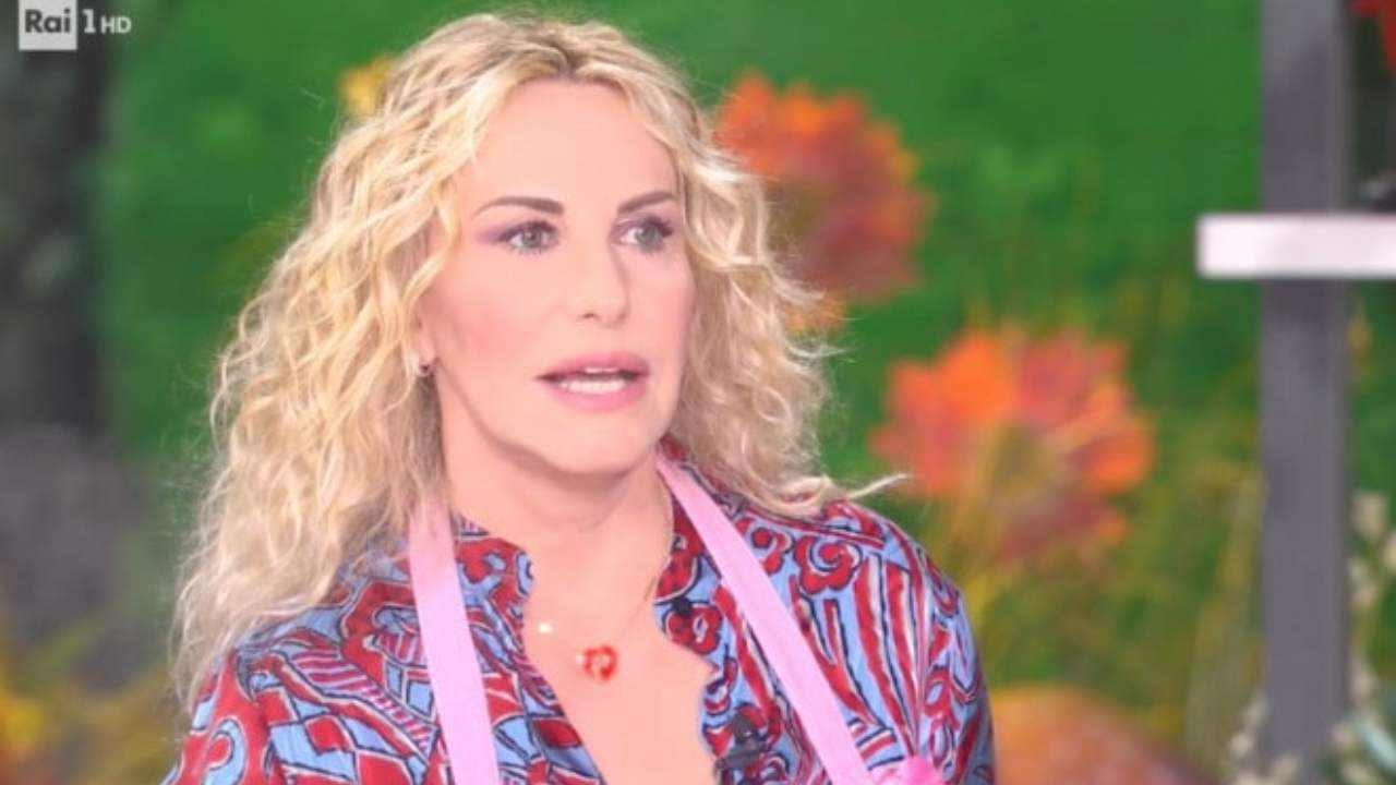 E' sempre mezzogiorno, antonella clerici-Political24