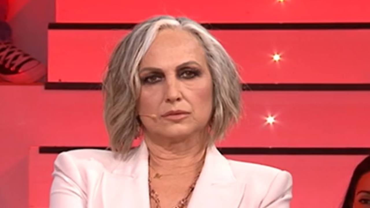 alessandra celentano dolore malattia- political24