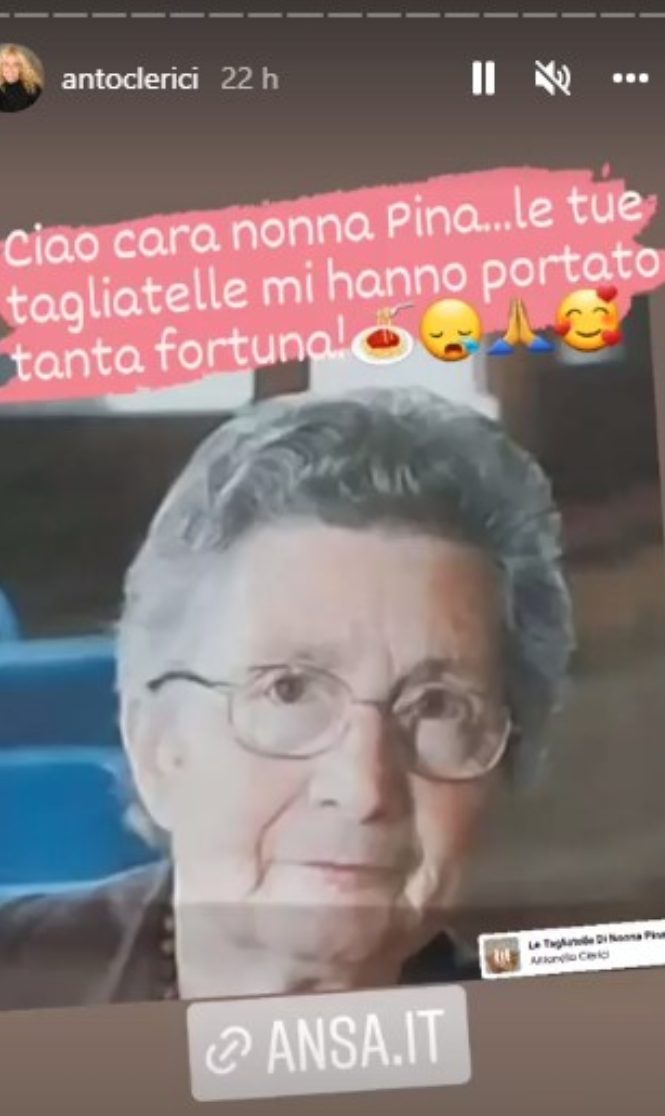Il ricordo di Antonella Clerici a nonna Pina, Instagram stories 