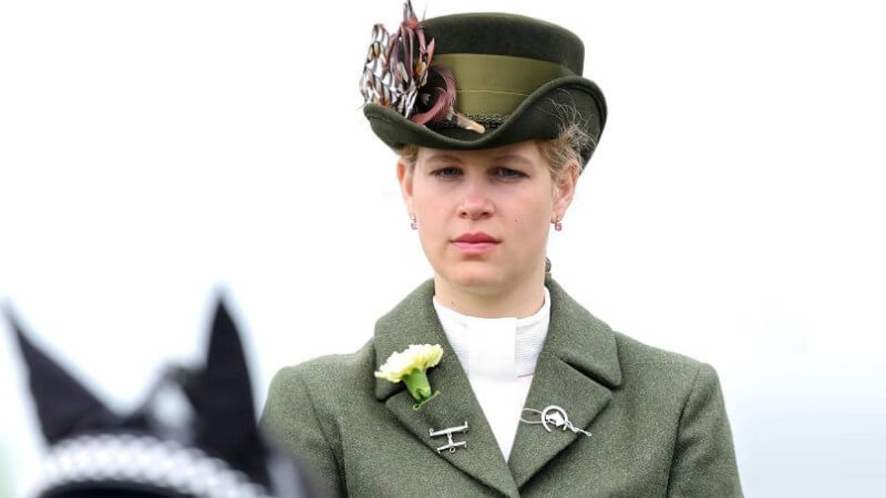 Lady-Louise-Windsor-lacrime-Political24.it