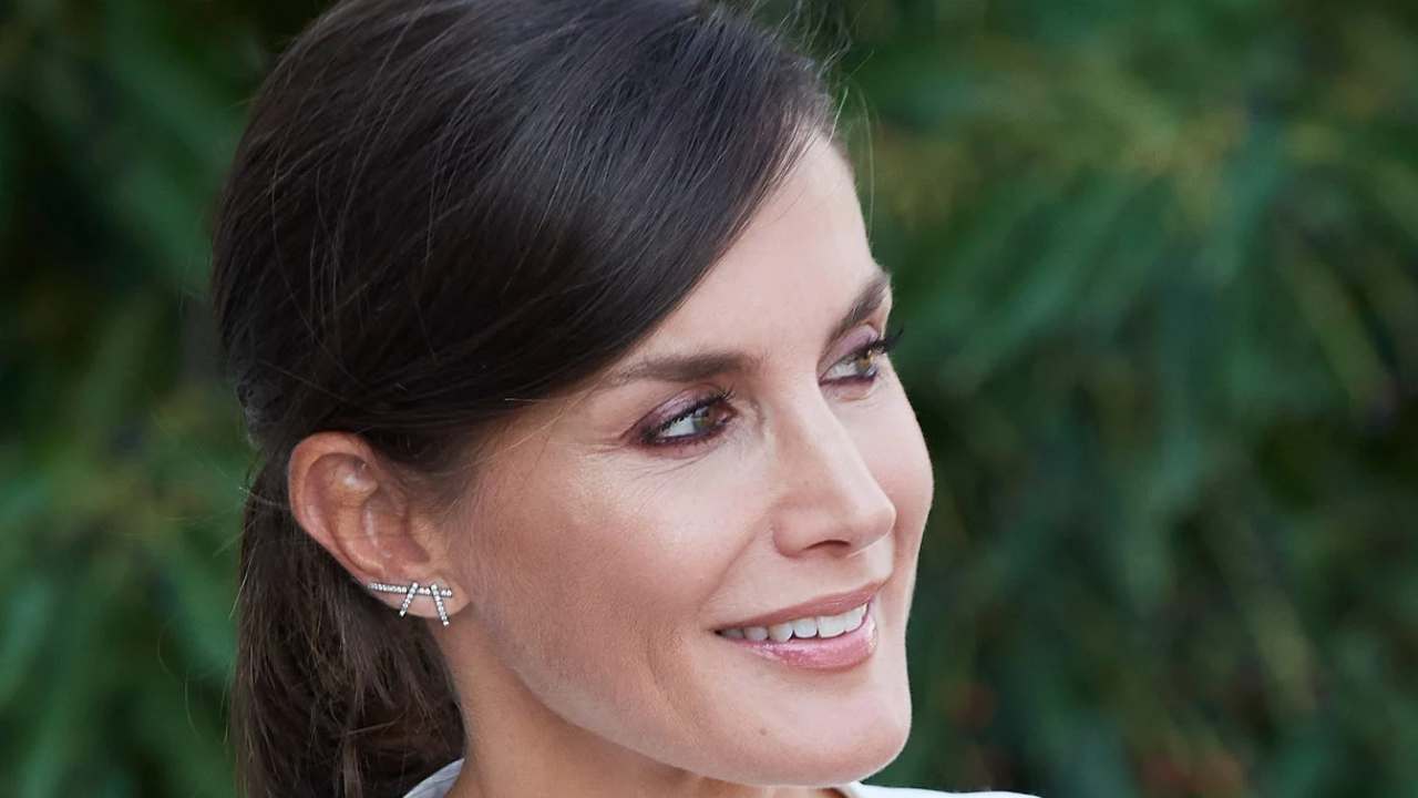 Letizia-di-Spagna-piercing-Political24.it