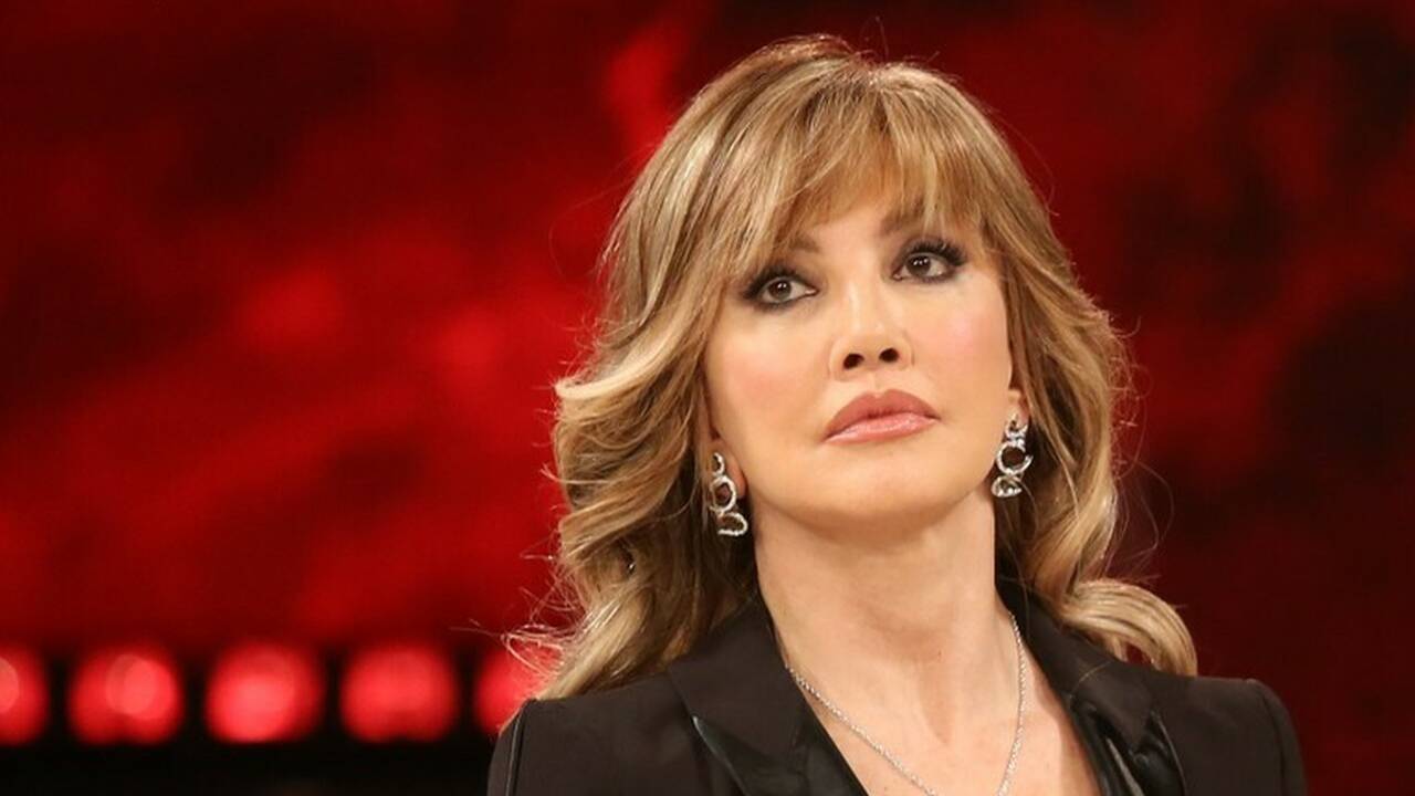 Milly Carlucci lentine - 26052022 - political24