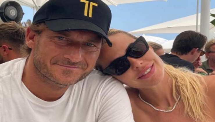 francesco totti e ilary blasi rivelazione-political24