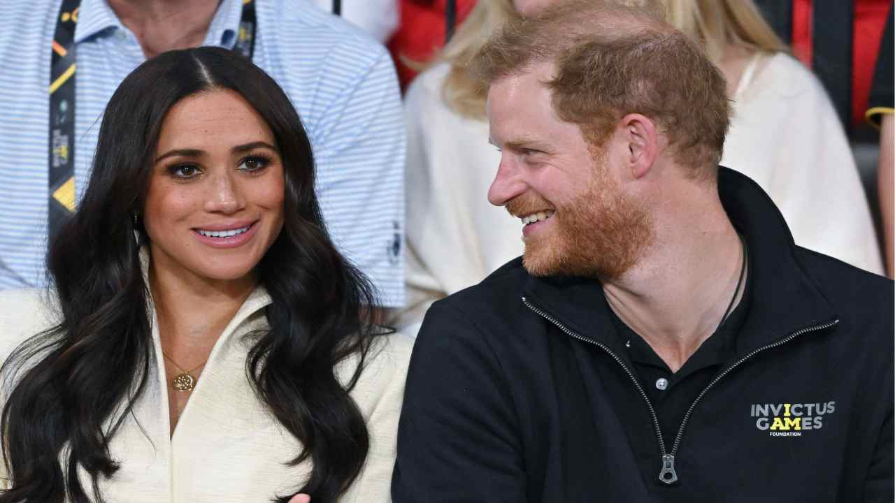 Meghan Markle ha rinunciato a qualcosa mentre Harry no - Political24