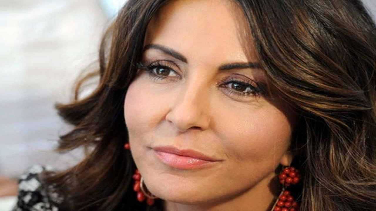 Sabrina Ferilli al naturale - Political24 