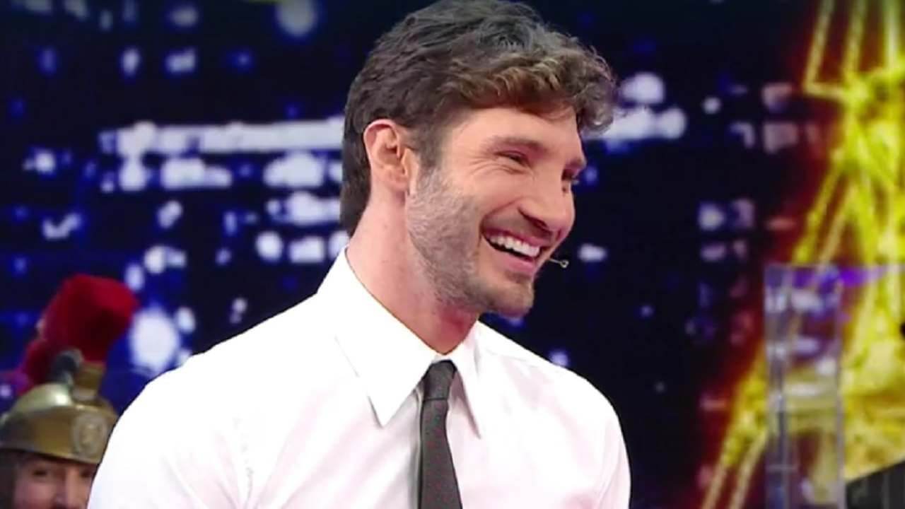 Stefano-De-Martino-titolo-Political24.it (1)