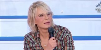 caos uomini e donne lite furiosa