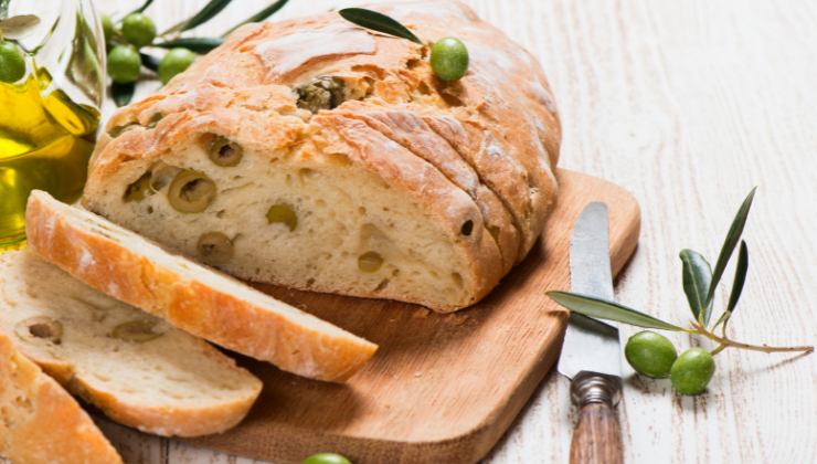 Pane alle olive di Nonna Lilla